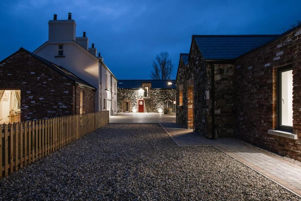 The Byre At Corrstown Village بورتراش المظهر الخارجي الصورة